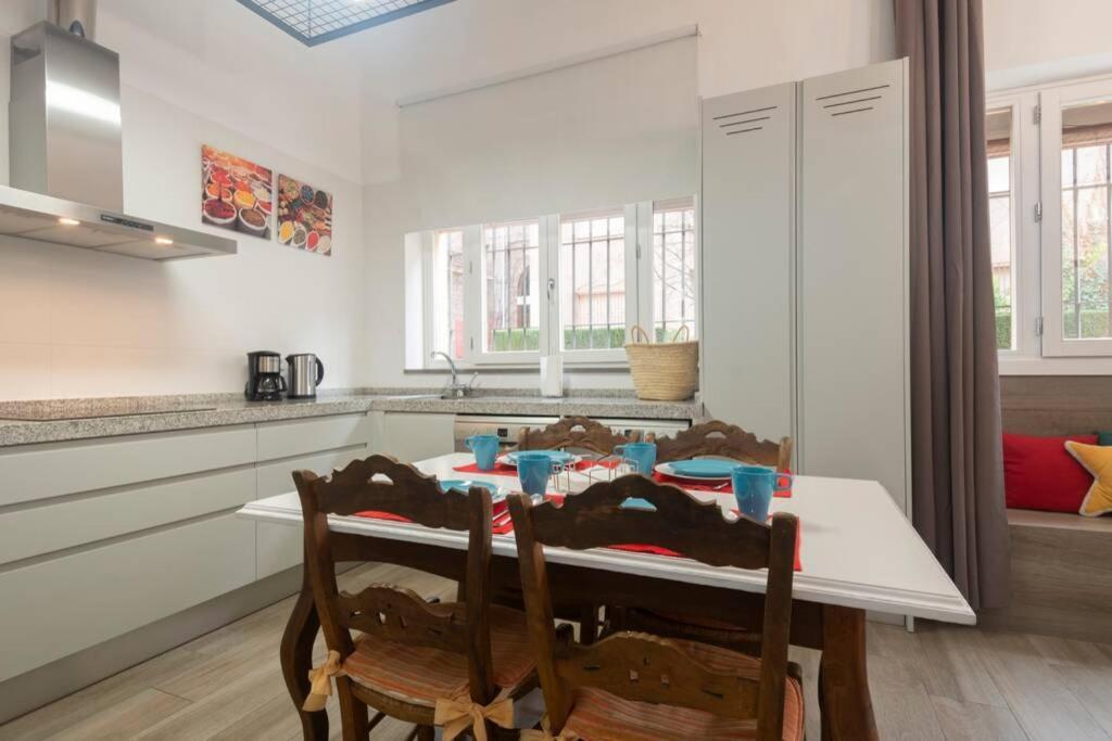 Apartamento Precioso Piso en Paseo de la Bomba free parking Granada Exterior foto