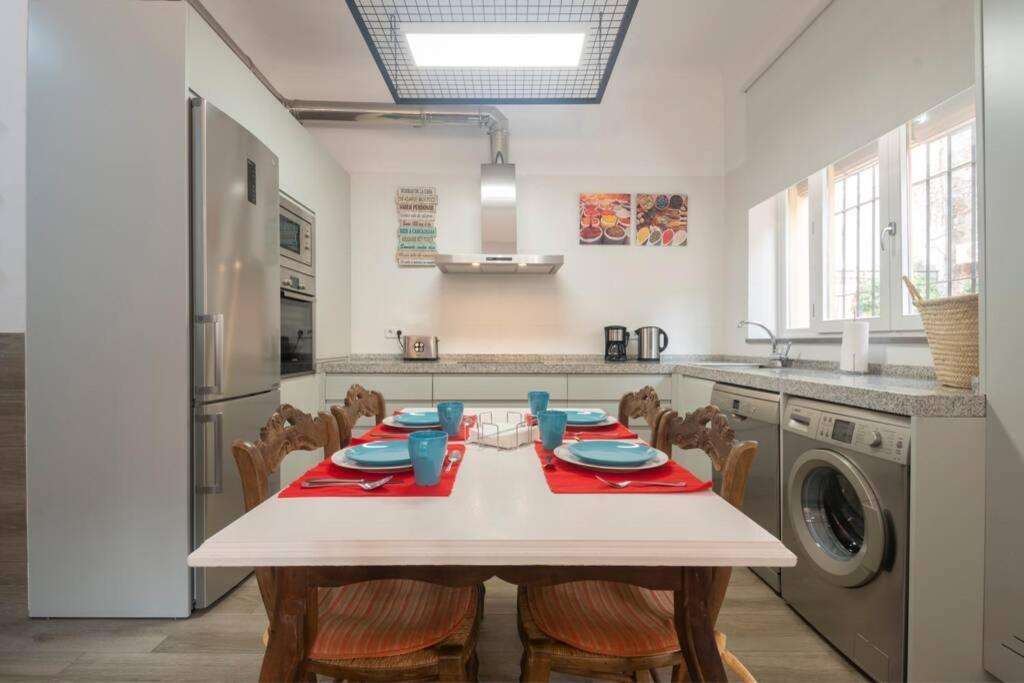 Apartamento Precioso Piso en Paseo de la Bomba free parking Granada Exterior foto