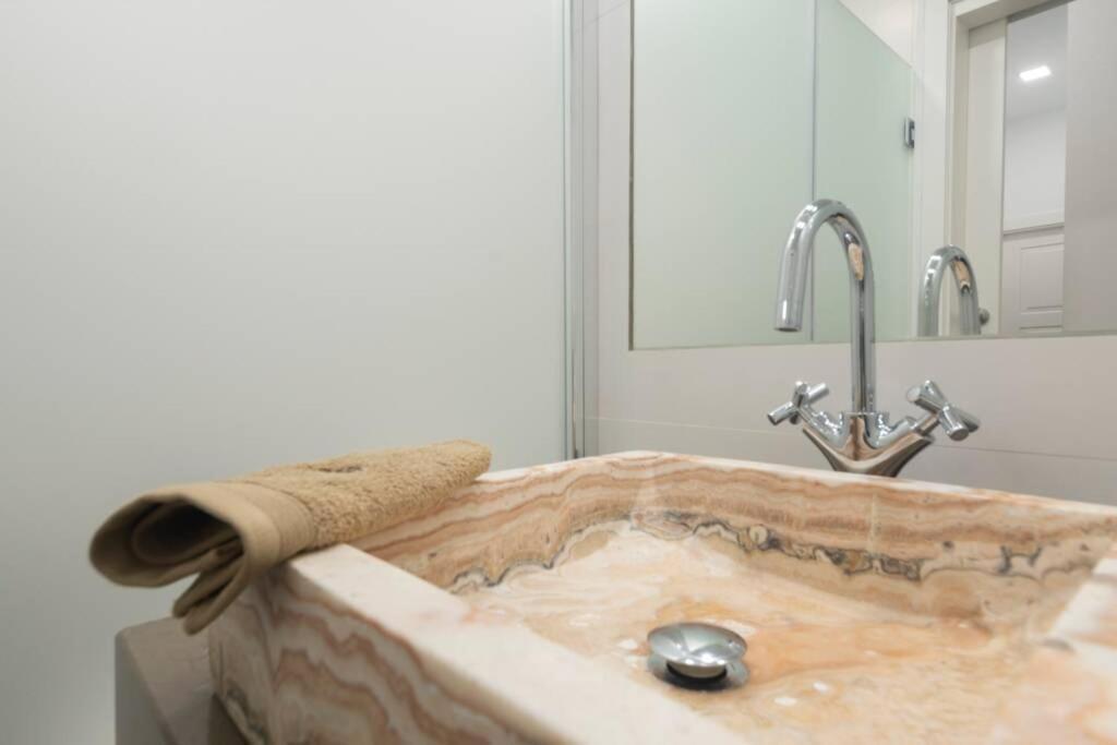 Apartamento Precioso Piso en Paseo de la Bomba free parking Granada Exterior foto