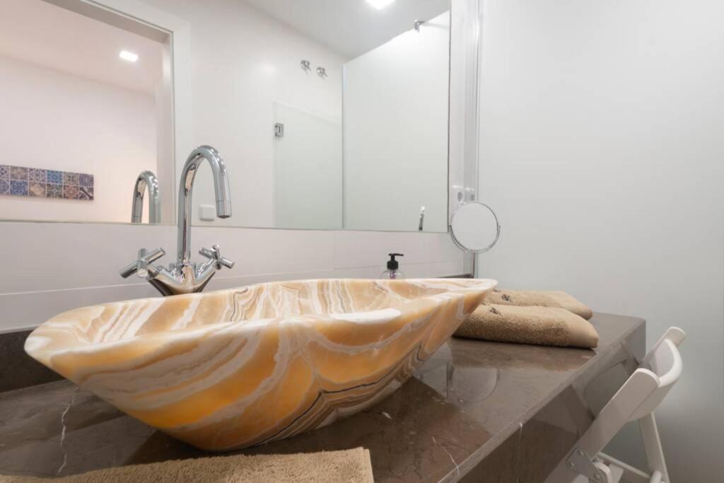 Apartamento Precioso Piso en Paseo de la Bomba free parking Granada Exterior foto
